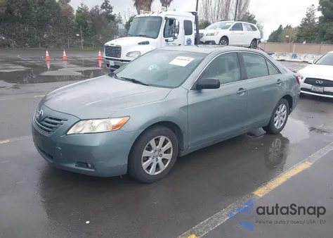 2007 Toyota Camry Xle z USA, uszkodzony, nr VIN JTNBE46K873062874